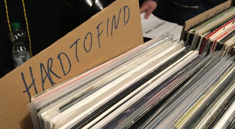 Very Good Plus Vinylmarket at Yachtklub FFM