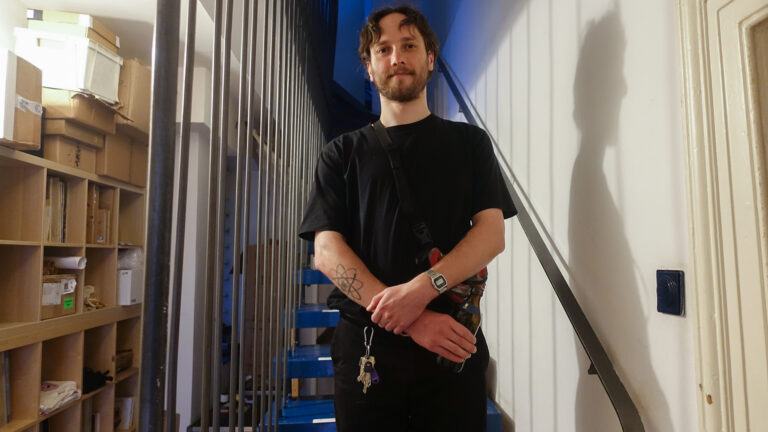 Standaard Muzik w/ Viktor R. Grün (May 2024)